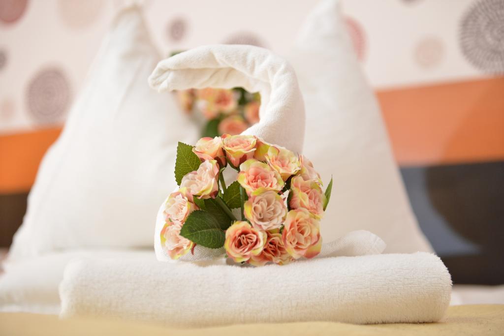Hotel Valahia ทาร์โกวิชเต ภายนอก รูปภาพ